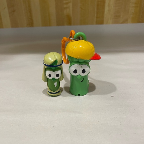 VeggieTales Figures 2 - Picture 1 of 5